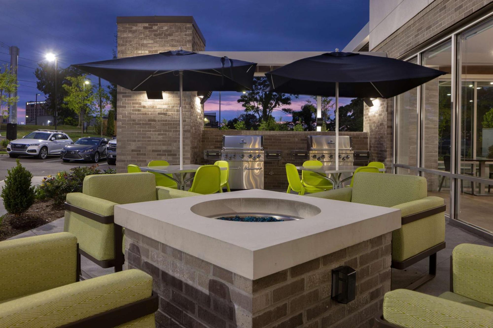 Home2 Suites By Hilton Nashville Downtown-Metrocenter Bagian luar foto
